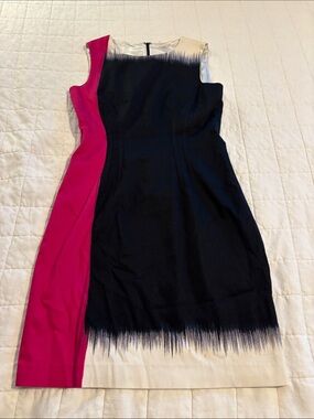 Tahari Black, White & Fuchsia Sleeveless Sheath Dress
